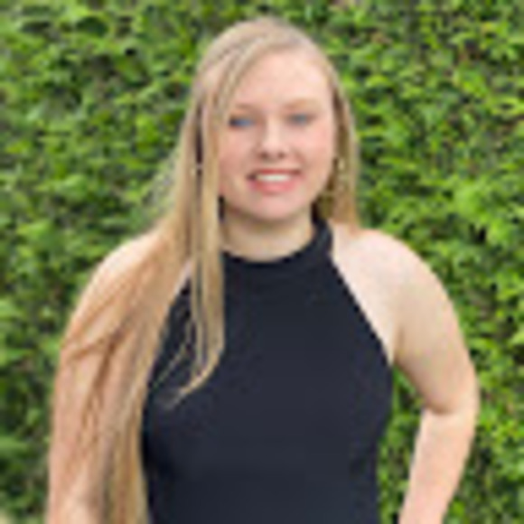 Meet your Posher, Aryelah - Picture 1 of 1